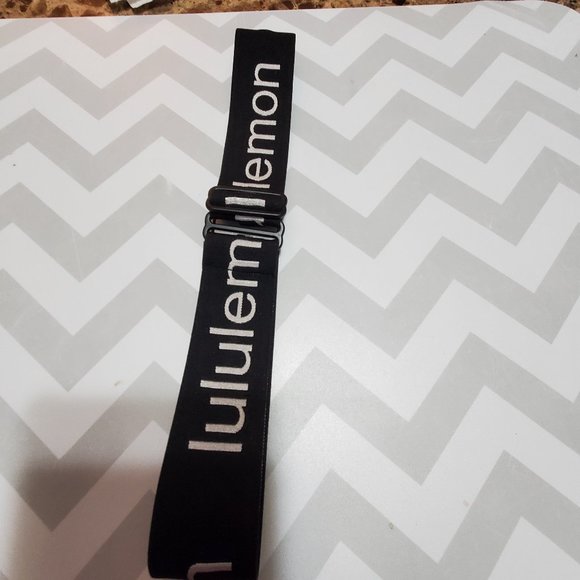 Luluemon headband - Picture 1 of 4